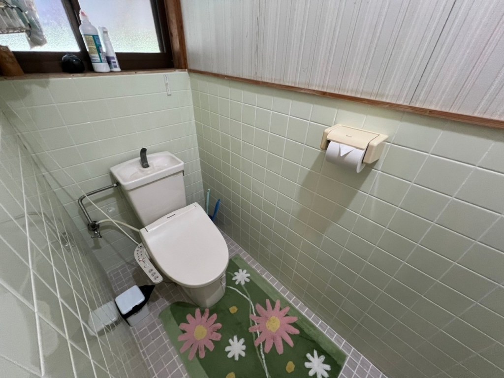 美ら月見浜の部屋そのトイレ